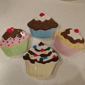 PRICE DROP Set of 4 Cute Cupcake Dessert Plates